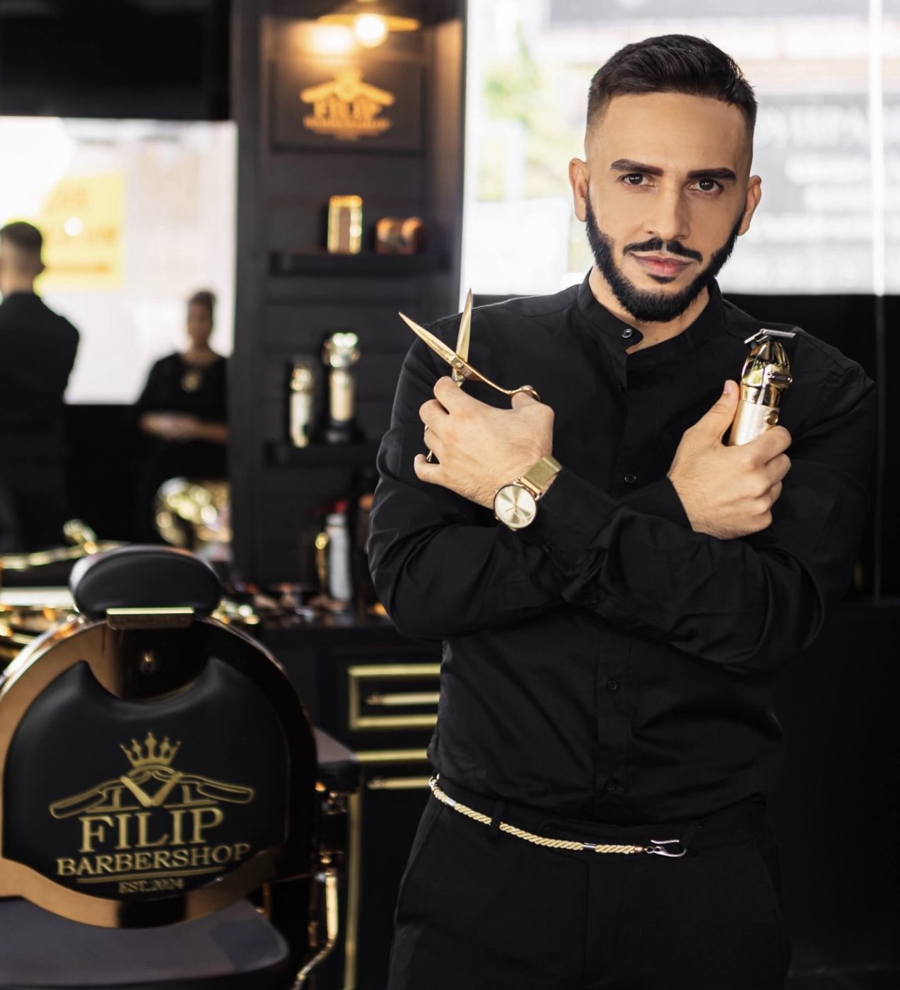 Филип – бръснар във Filip Barbershop, Велико Търново